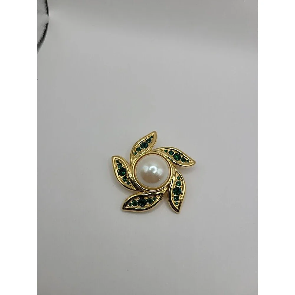 Monet Gold Tone Faux Pearl Green Rhinestone Swirl‎ Brooch Floral Pin Vintage